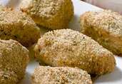 No Fry Chicken Nuggets with Sauce or Dip