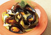 Mussels Stewed with Apple & Fennel