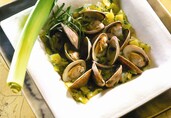 Impossibly Easy Gourmet Clams