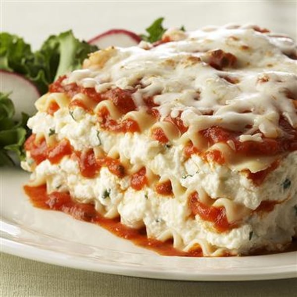 Mozzarella and Ricotta Lasagna